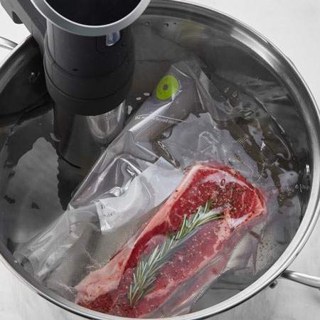 Sous-Vide-Vaccum-Machine
